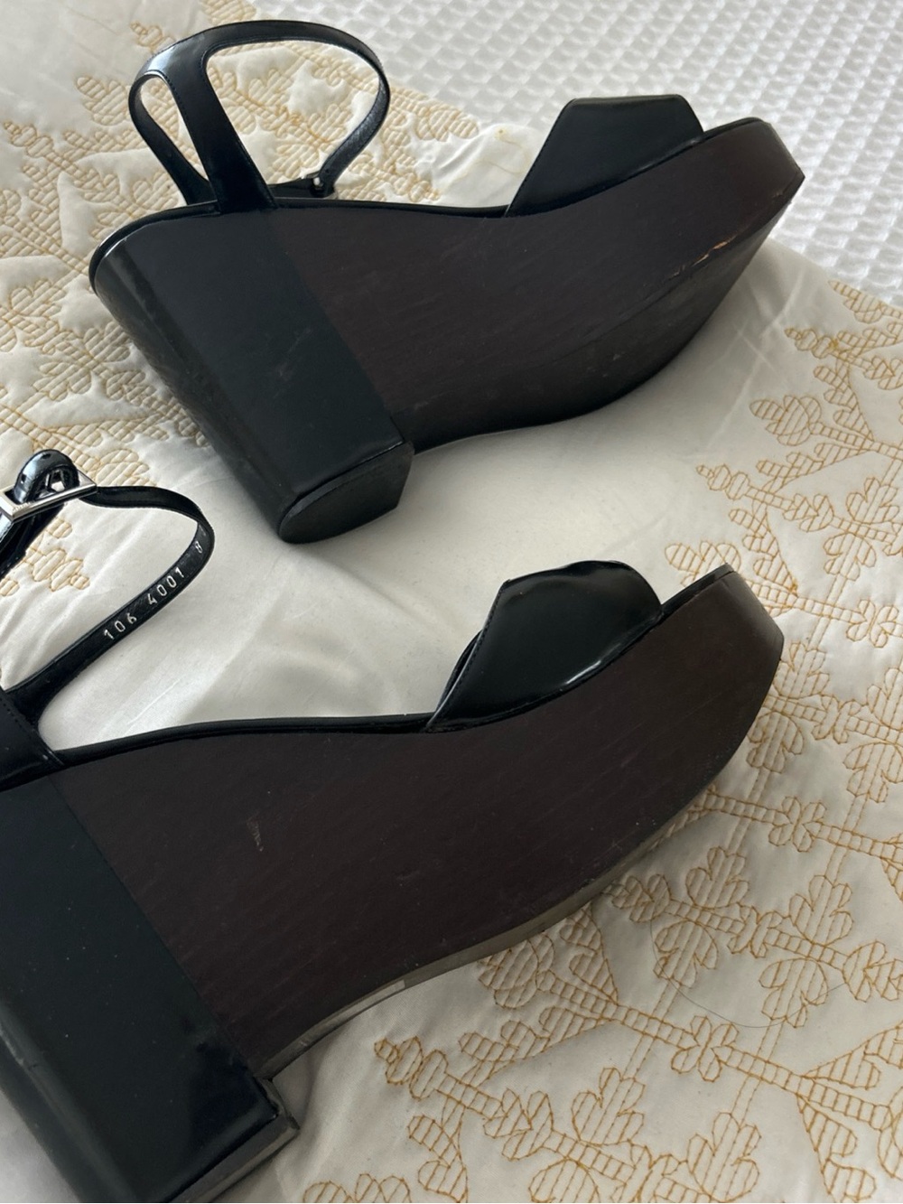 Gucci Black Patent Platform Wedge Sandals with Wood-Look Sole